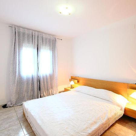 Holiday Home Dirk By Interhome L'Ampolla Bagian luar foto