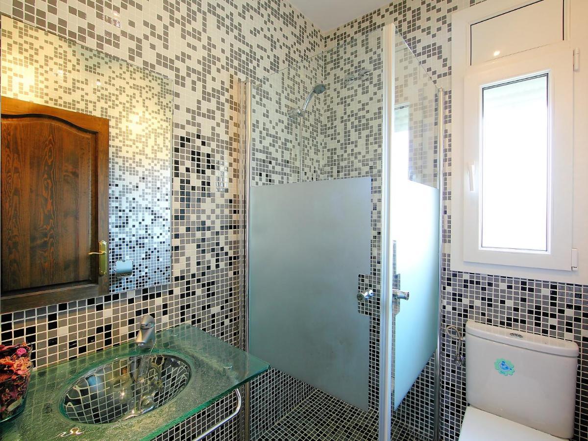 Holiday Home Dirk By Interhome L'Ampolla Bagian luar foto