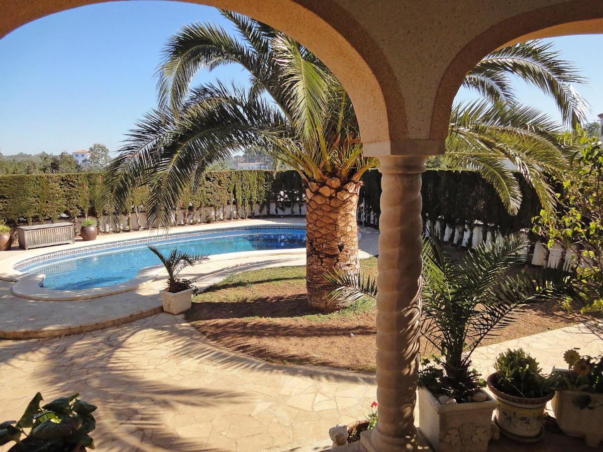 Holiday Home Dirk By Interhome L'Ampolla Bagian luar foto